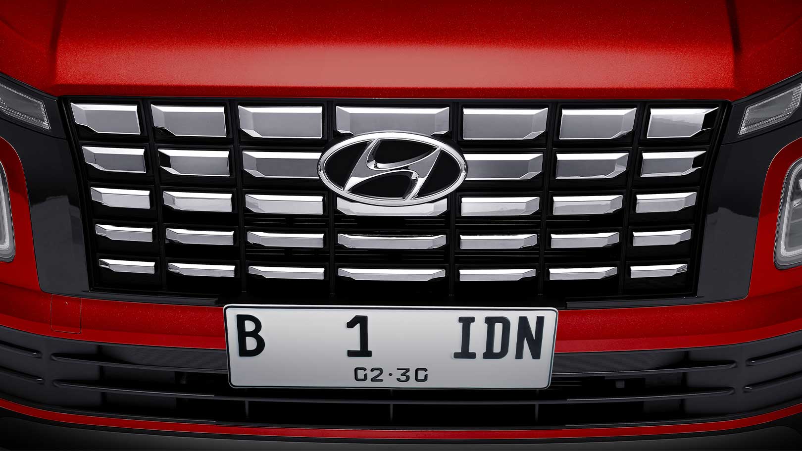Chrome front grille