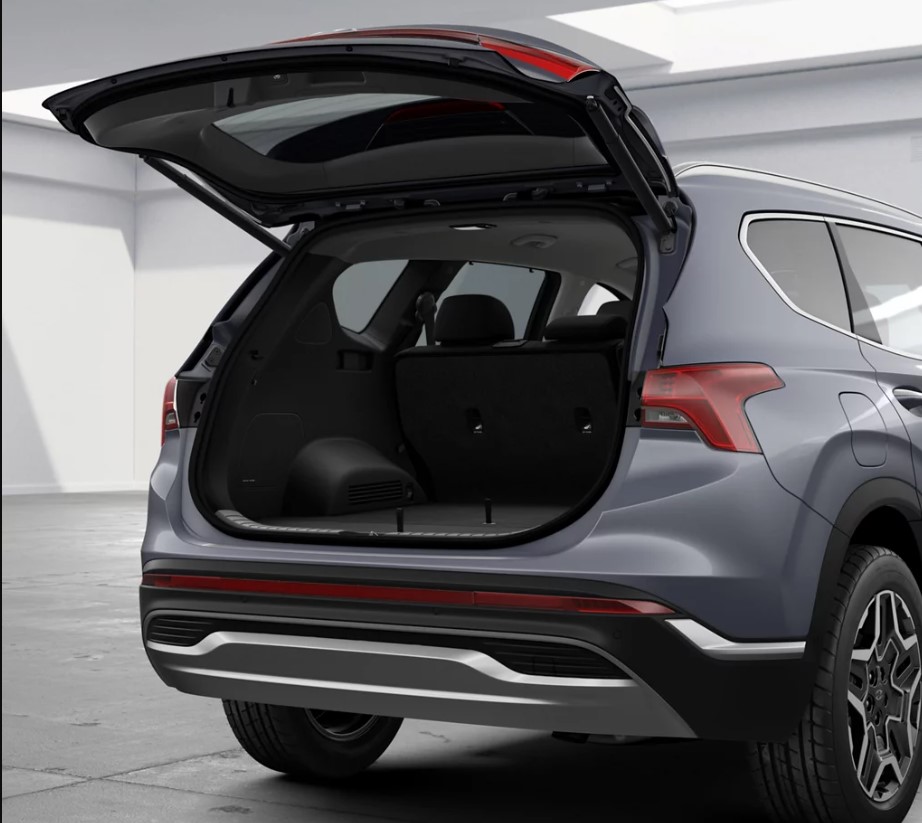 Fitur Smart Power Tailgate: Kemudahan Akses Bagasi Mobil yang Canggih dan Praktis