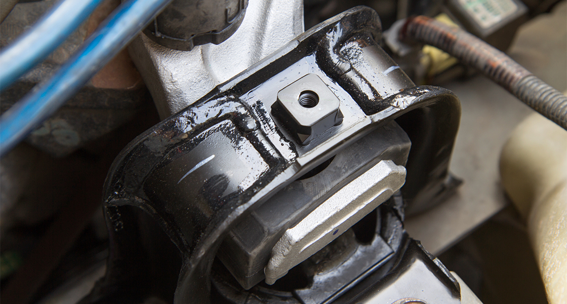 Engine Mounting Mobil: Jenis, Fungsi, dan Tanda Harus Diganti