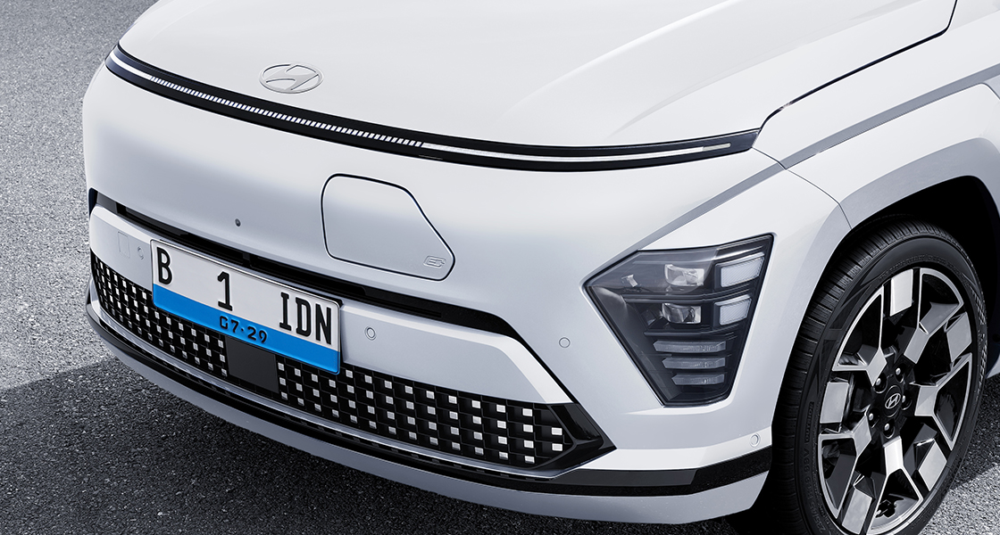 The all-new KONA Electric White