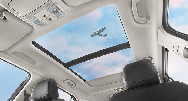 7-seater Car with Sunroof in India