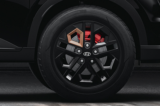 Black Painted Alloy Wheel With Red Front Brake Caliper