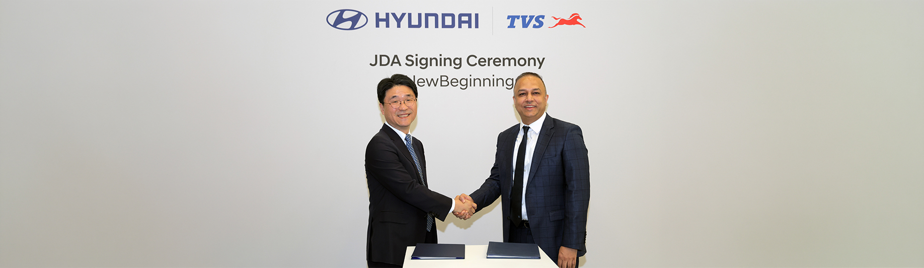 hyundai logo