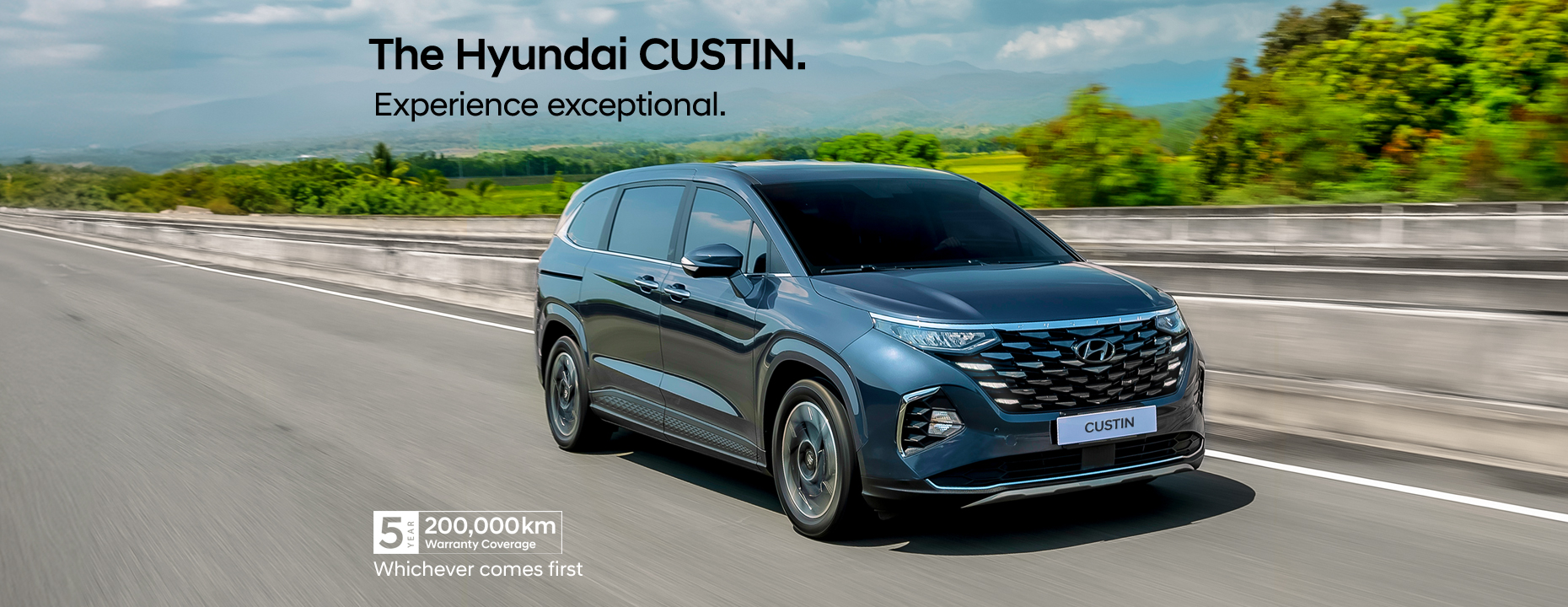 image of the Hyundai Custin in an expressway