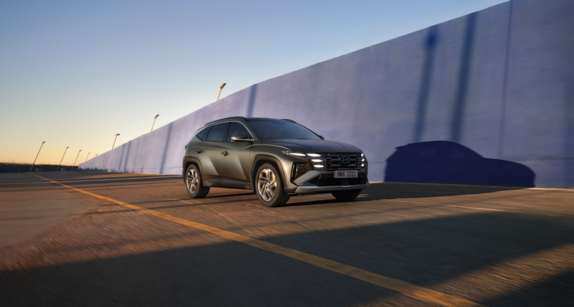 the new Tucson on a road running shot