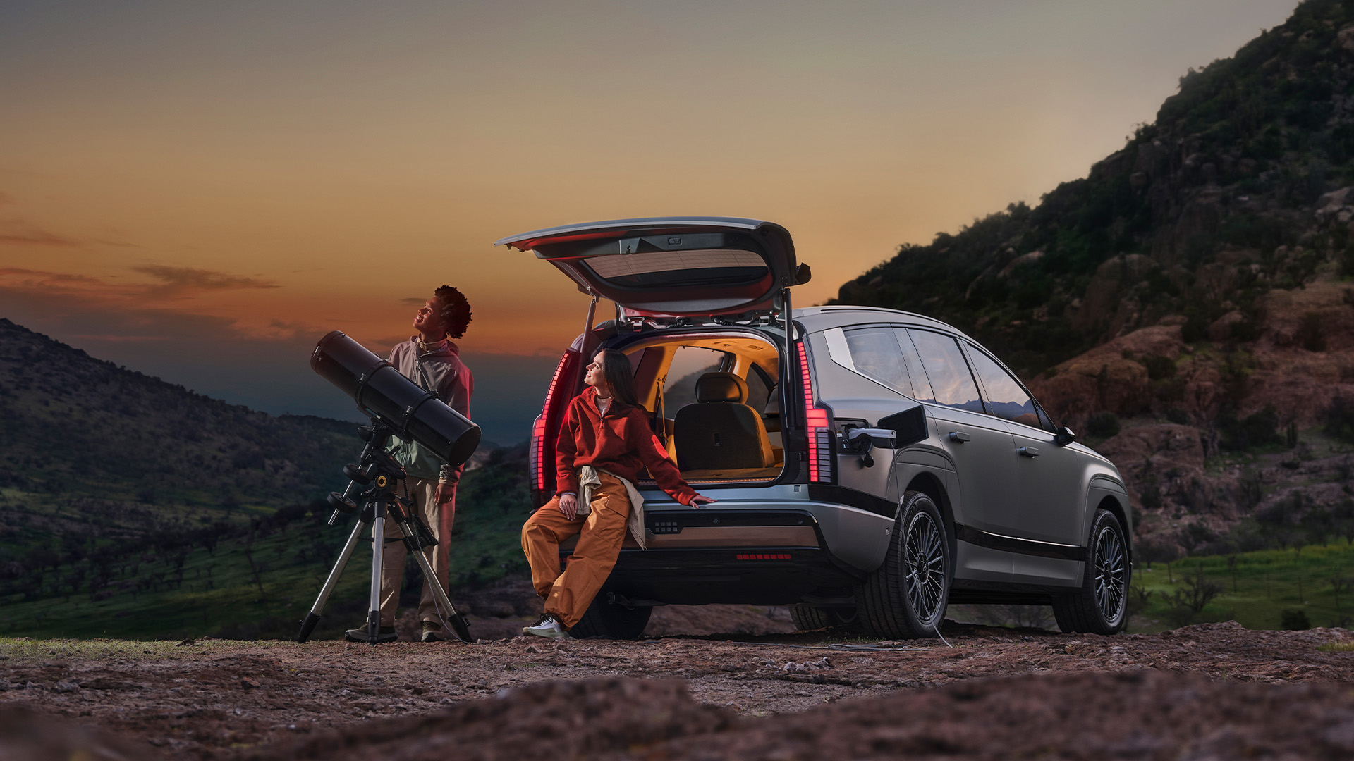 V2L usage scene of IONIQ 9