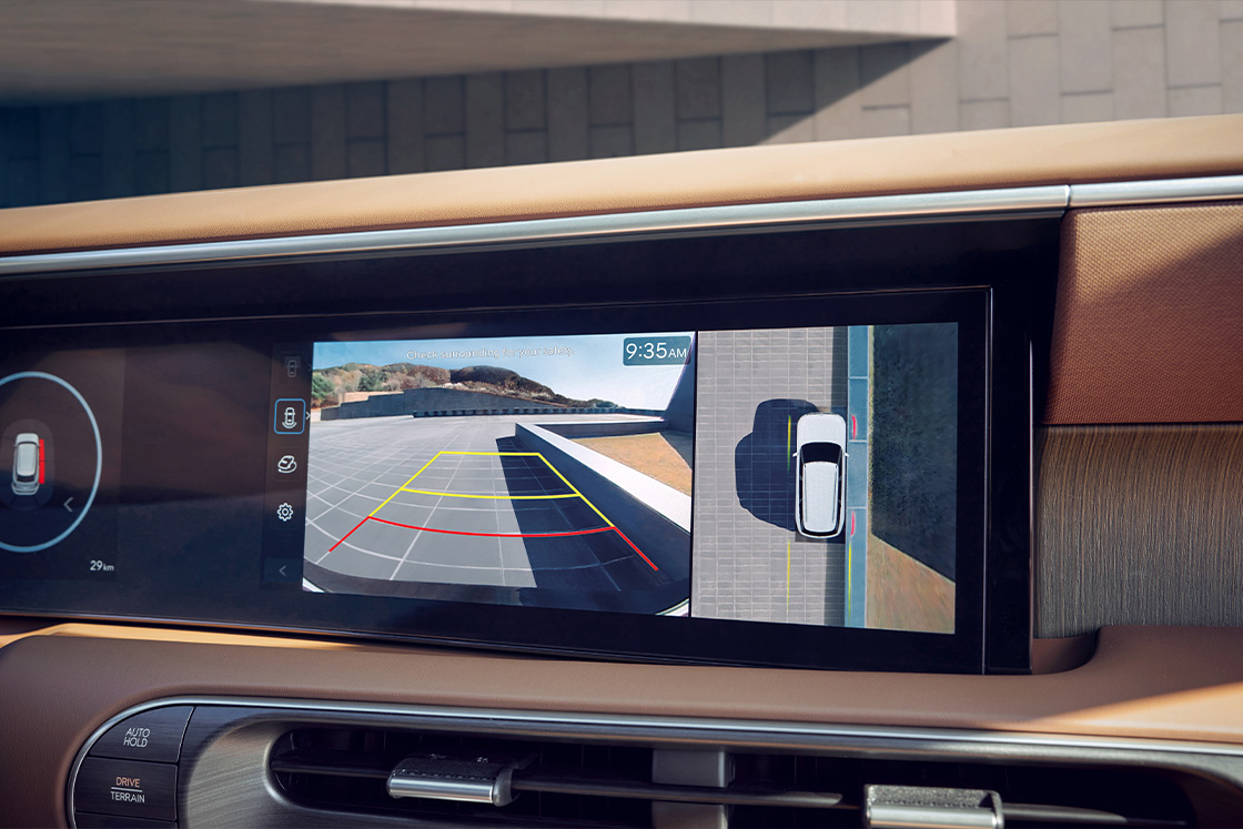 Close-up of the Surround View Monitor (SVM)