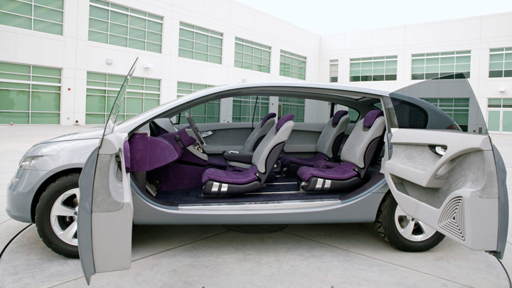 concept_car_2005_portico