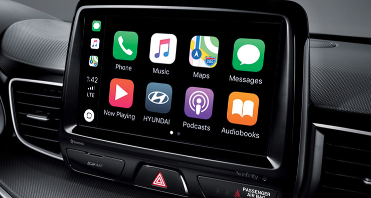 Smartphone connectivity (Apple CarPlay, Android Auto)