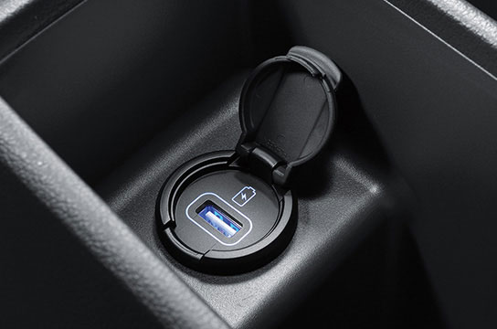 IONIQ plug-in hybrid usb charging port (center console)