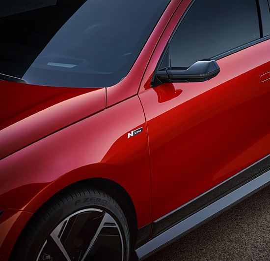 Side view of IONIQ 6 N Line showing Digital Side Mirror
