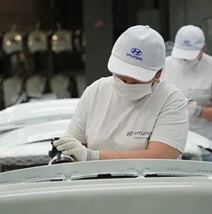 Hyundai and Boston Dynamics May Have Just Stolen the Robot Factory Narrative Away from Tesla