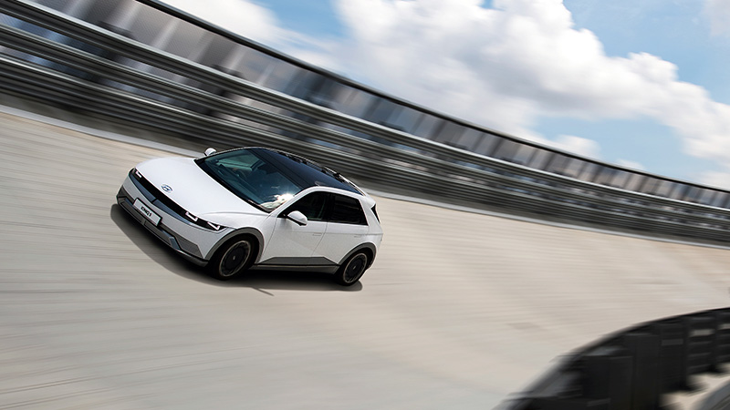 IONIQ 5 on HMGICS Skytack