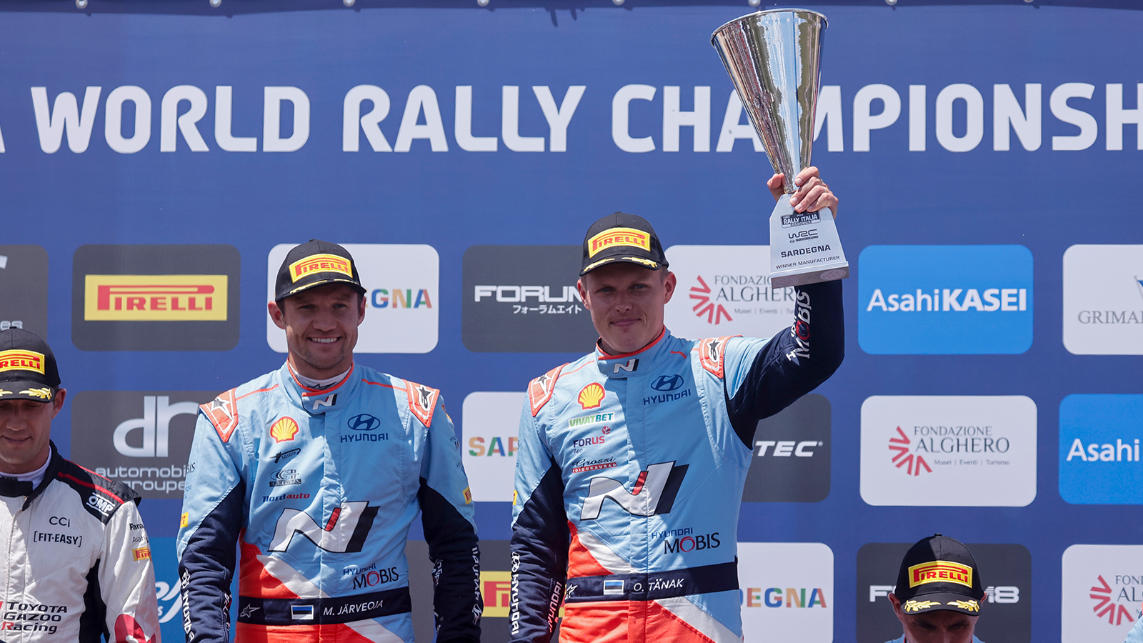 (Image 2) Hyundai Takes 1st and 3rd at Rally Italia Sardegna