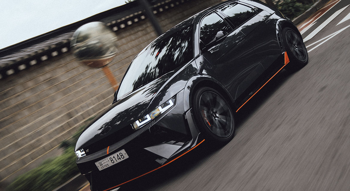 Seoul's heritage sits side by side with its unapologetic moernity