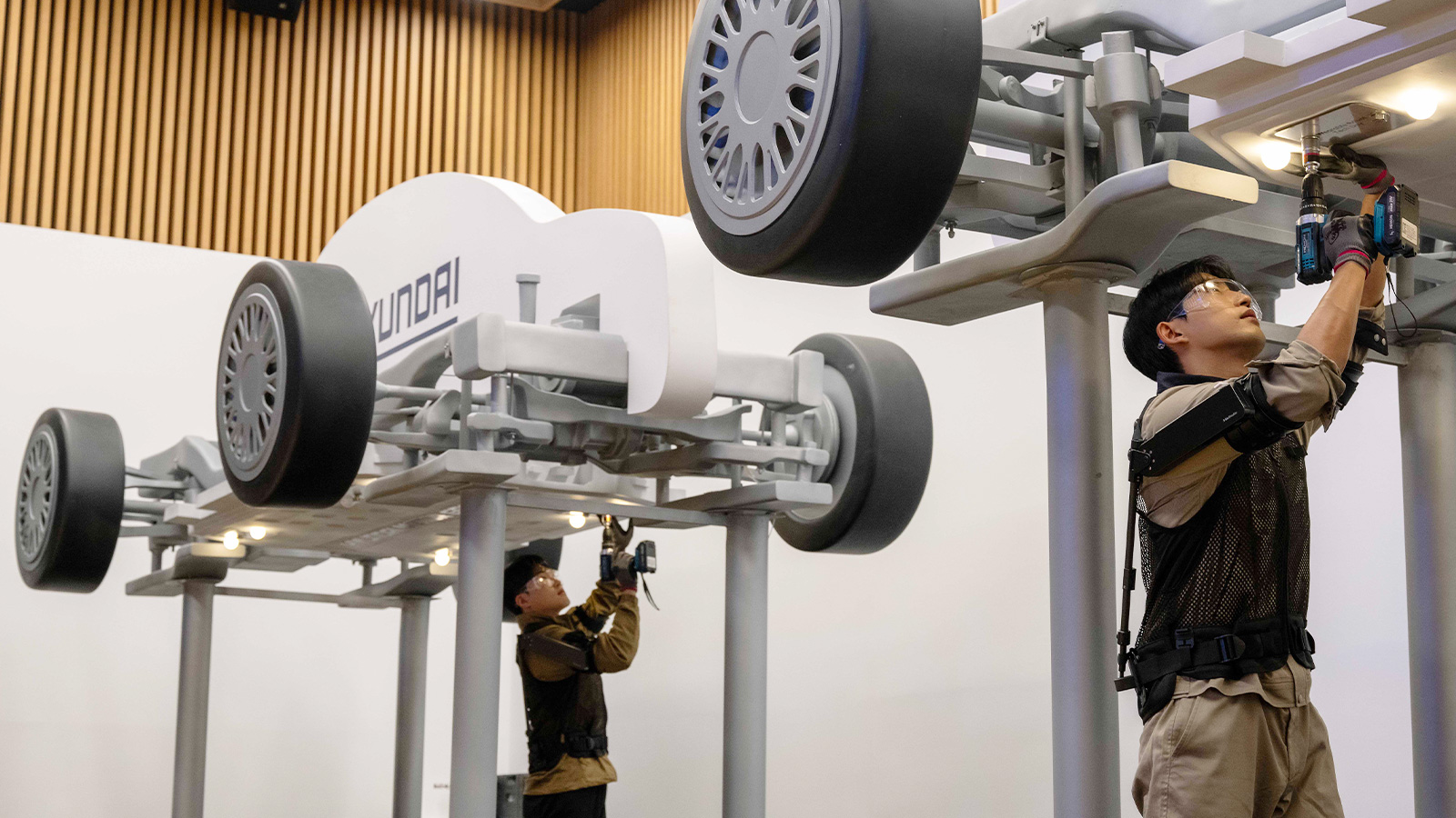 Hyundai Motor and Kia’s Robotics LAB Announce Plans to Launch ‘X-ble Shoulder’ at Wearable Robot Tech Day