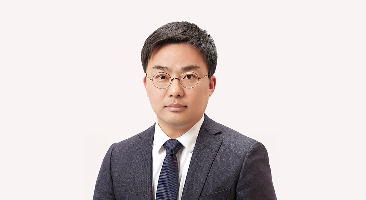 Kookil Han, VP