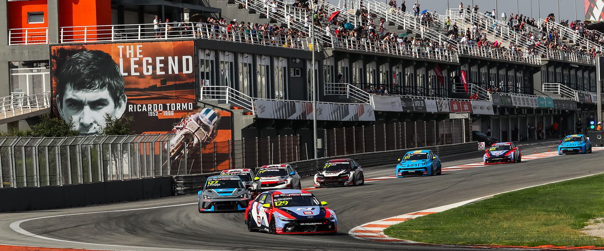 Kumho FIA TCR World Tour Round 2, Valencia