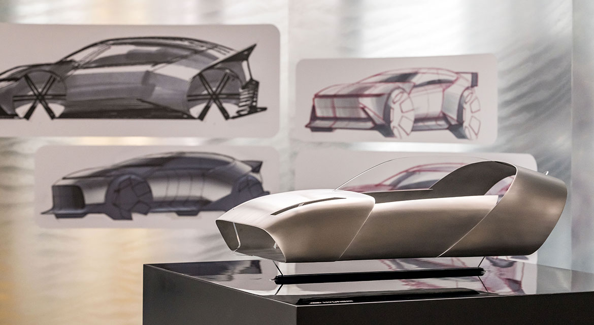 Inspiration can come from the most unexpected places. Take, the design language of the Concept THREE – it embodies Hyundai Motor’s ‘Art of Steel’ design language, but it couldn’t have been achieved without paper. 