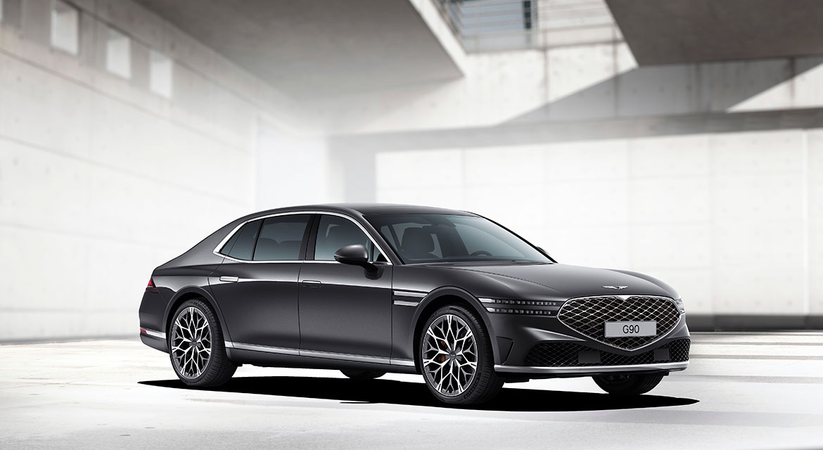 Genesis G90 Sedan