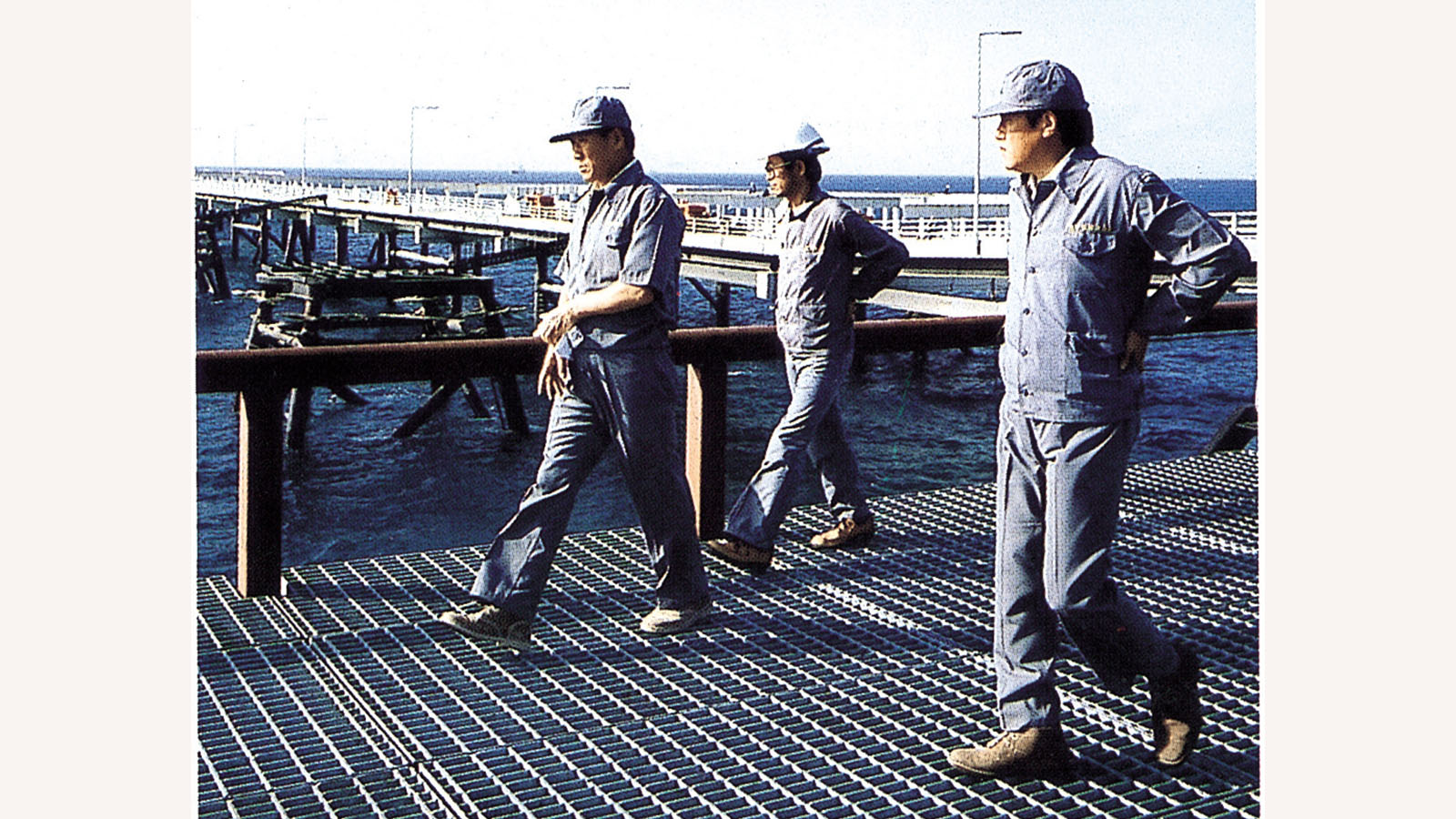  Founding Chairman Ju‑yung Chung