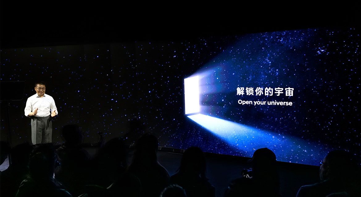 Li Fenggang, President of Beijing Hyundai Motor Company, presenting the strategic direction of the IONIQ lineup brand in China