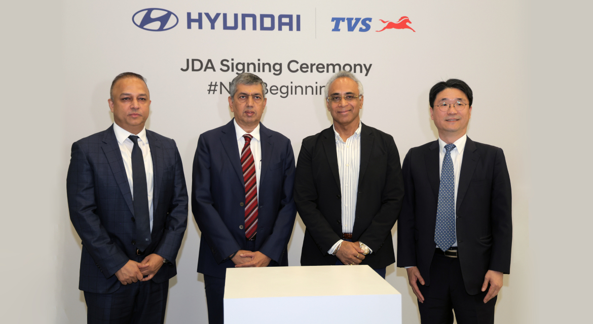 (from left) Sharad Mishra, President, Group Strategy at TVS Motor Company; K.N. Radhakrishnan, Director and CEO of TVS Motor Company; Amitabh Lal Das, Chief Legal Officer of Hyundai Motor India Limited; Joongsun Ko, Senior Vice President of Corporate Strategy & Planning at Hyundai Motor Company