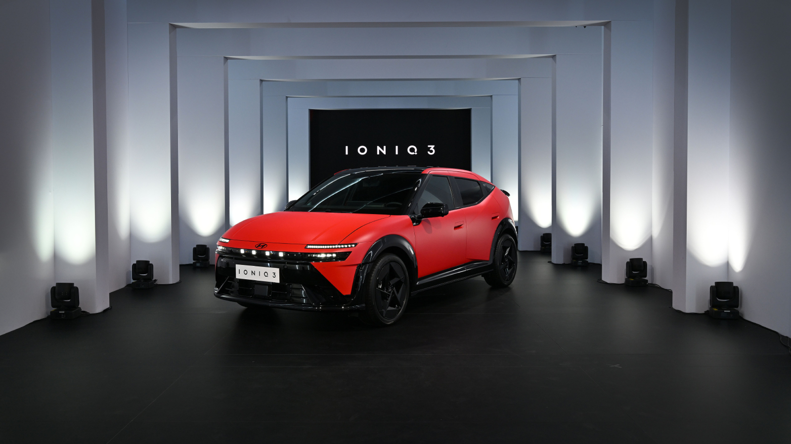 Hyundai Motor Introduces IONIQ 3: Aero Hatch Elevates EV Technology for Simple, Spacious and Intuitive Mobility