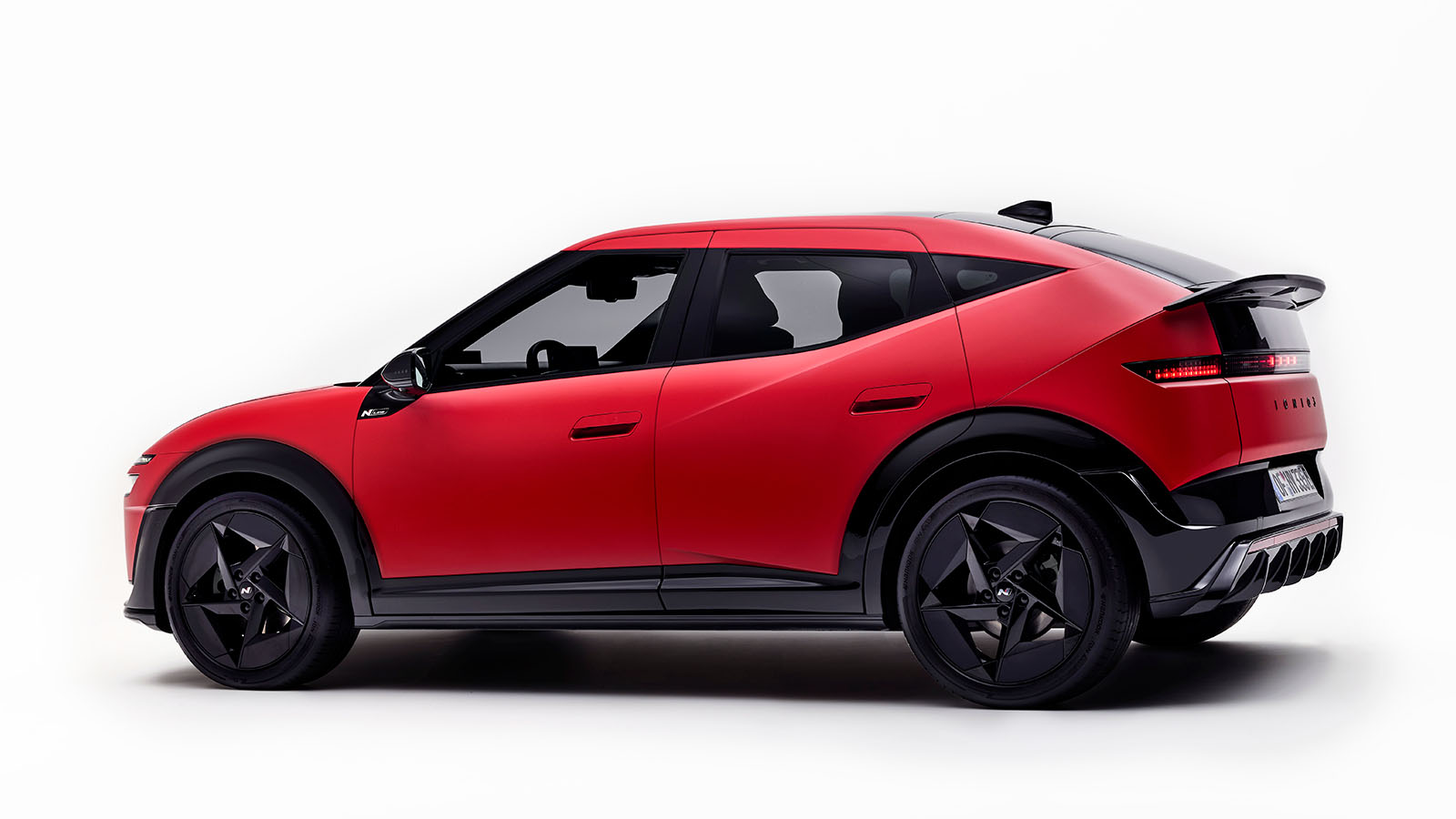 Hyundai Motor Introduces IONIQ 3: Aero Hatch Elevates EV Technology for Simple, Spacious and Intuitive Mobility