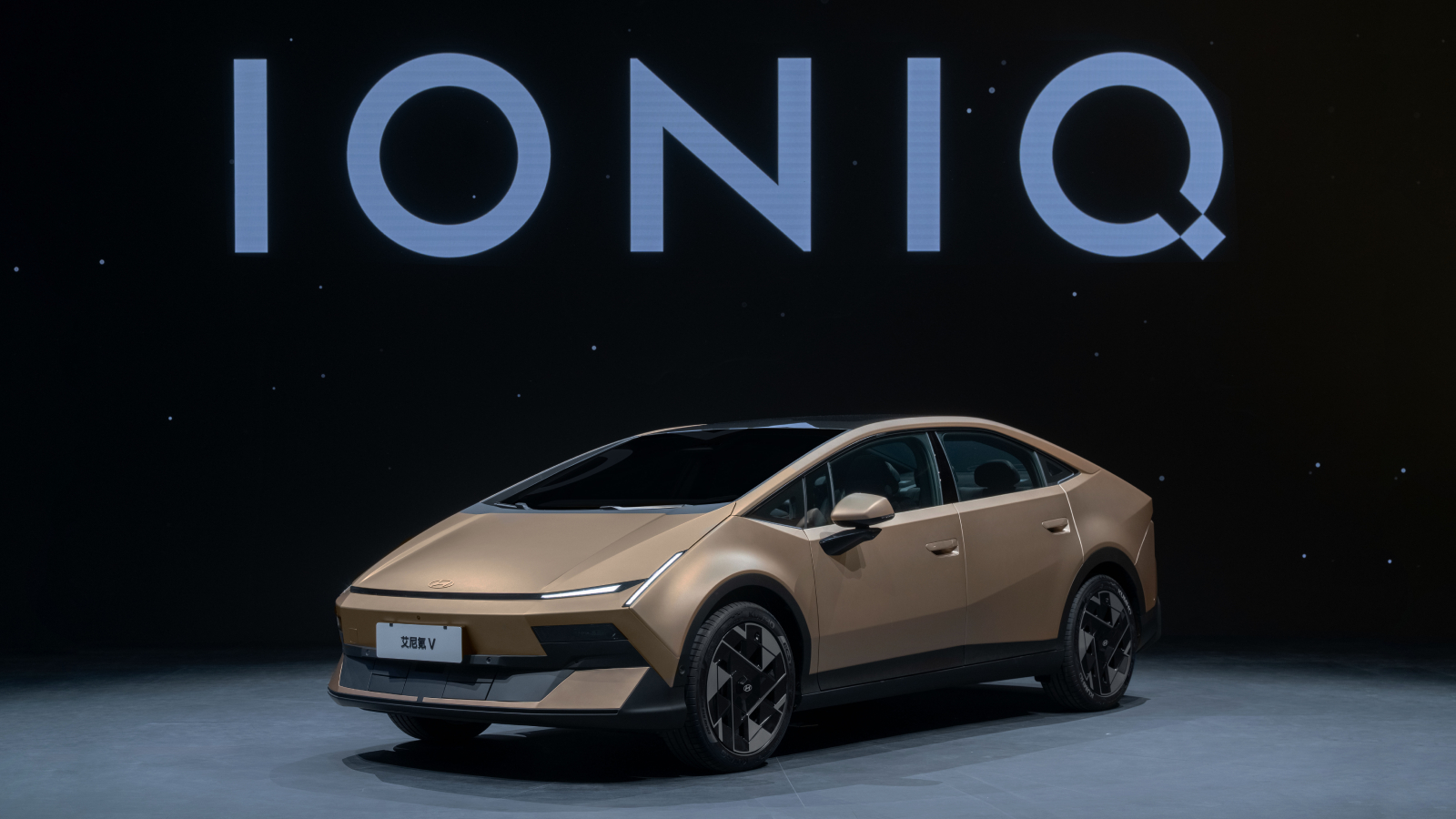 IONIQ V
