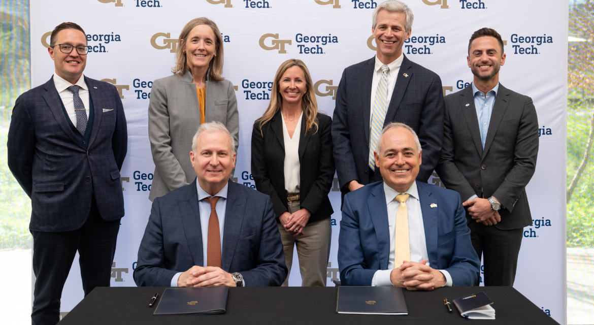 Ken Ramírez, Executive Vice President and Head of Global Energy and Hydrogen Business at Hyundai Motor Group (front left) and Ángel Cabrera, President of the Georgia Institute of Technology (front right), with Hyundai and Georgia Tech executives, commemorate MOU to further collaborate on hydrogen mobility development in Atlanta, GA.