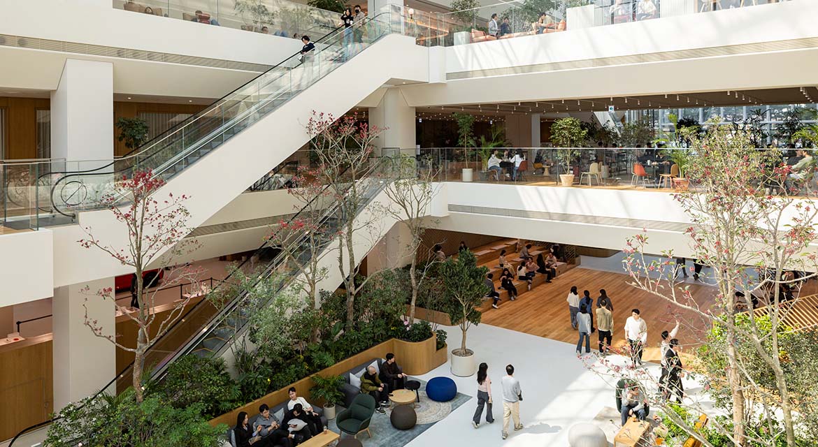 HMG Town Hall at Renovated Seoul Headquarters
