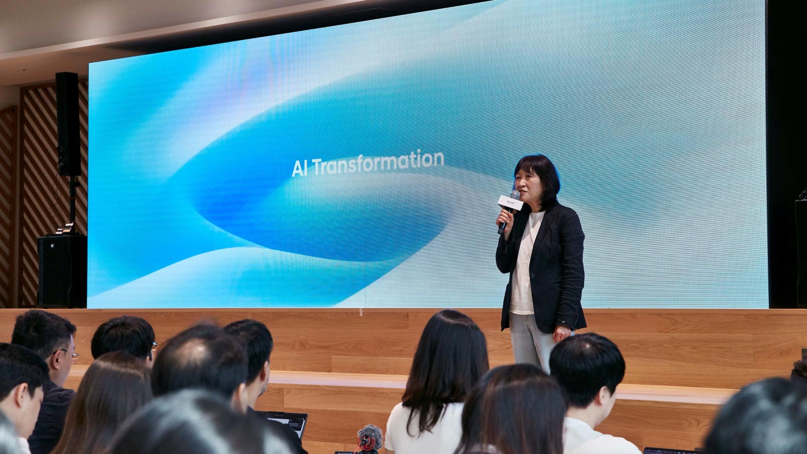 Eunsook Jin, President and Head of ICT Management Division at Hyundai Motor Group, delivers a presentation at the Hyundai Motor Group AX Achievement Showcase, “Beyond AI, Transforming the Way We Work,” held at the Group’s headquarters in Yangjae on August 12.