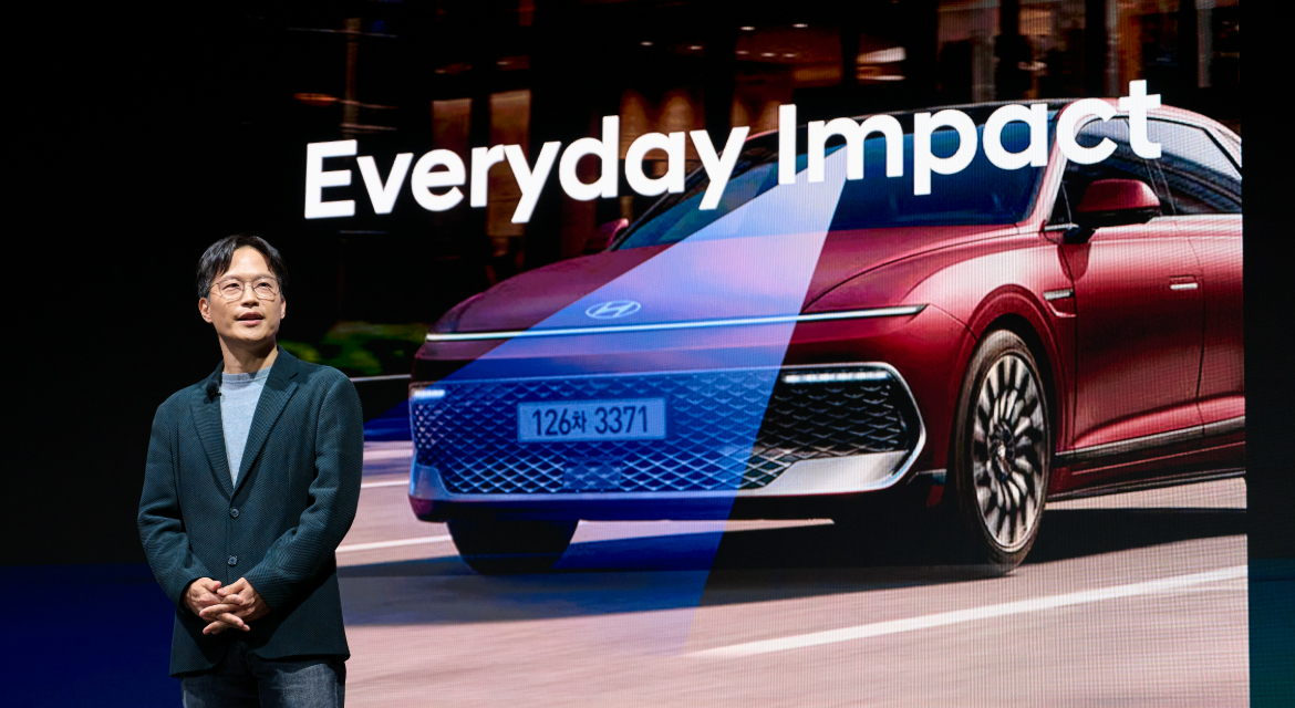 Minwoo Park, President and Head of Advanced Vehicle Platform Division, Hyundai Motor Group, and CEO of 42dot